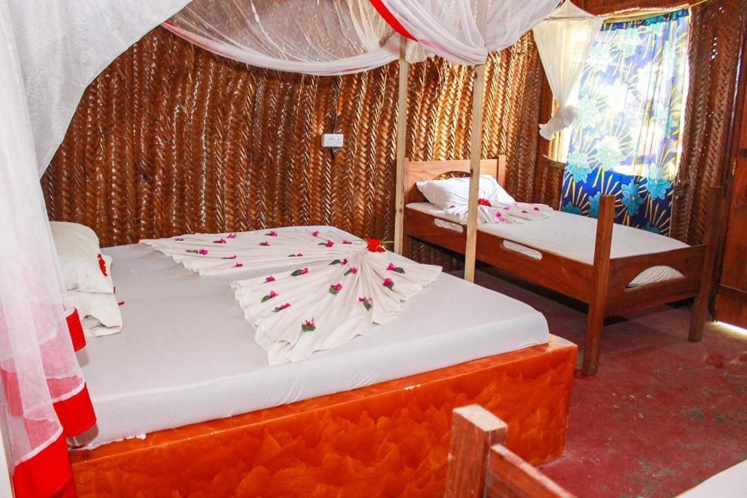 פאג'ה New Jambo Bungalows מראה חיצוני תמונה