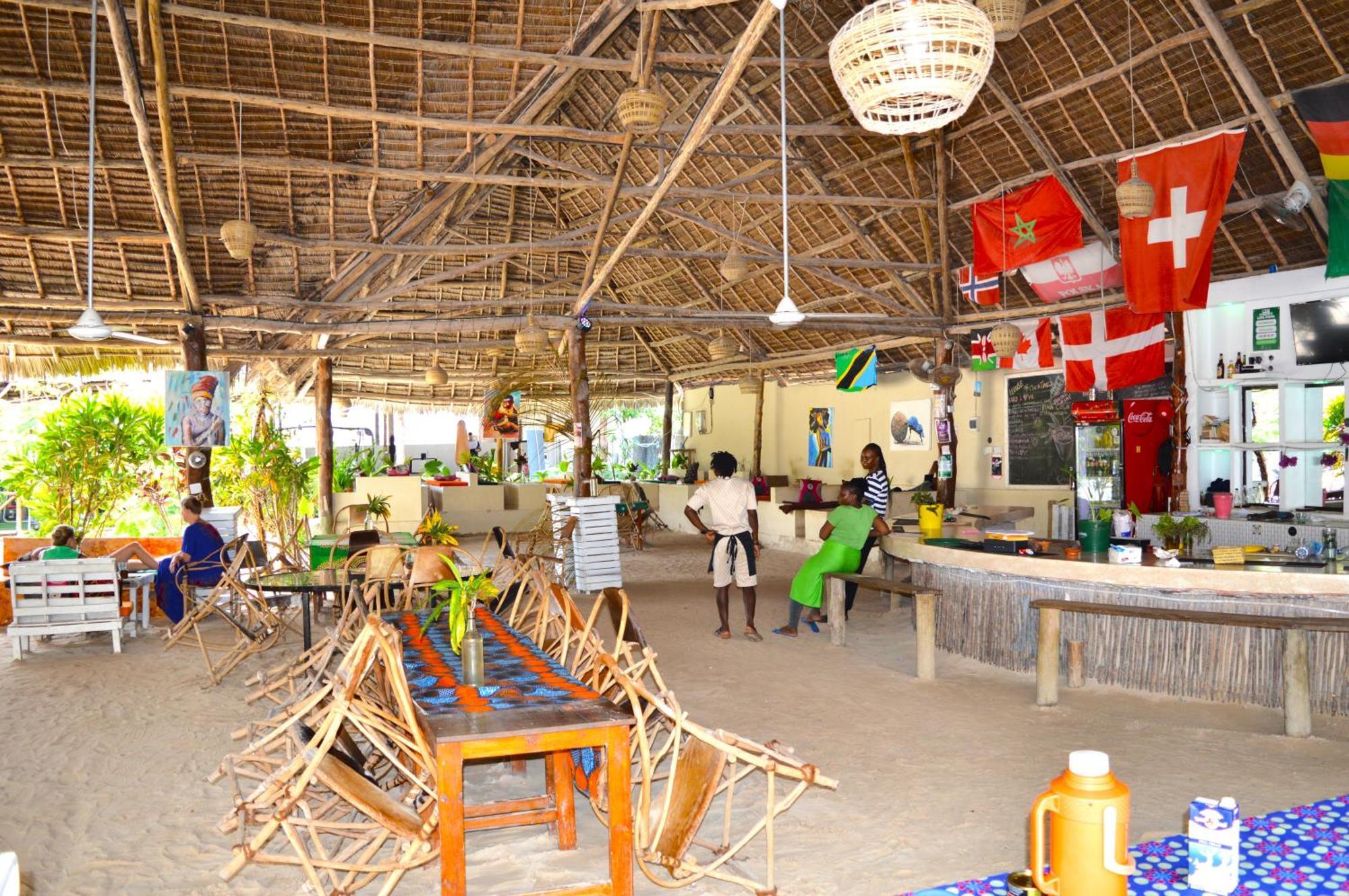 פאג'ה New Jambo Bungalows מראה חיצוני תמונה