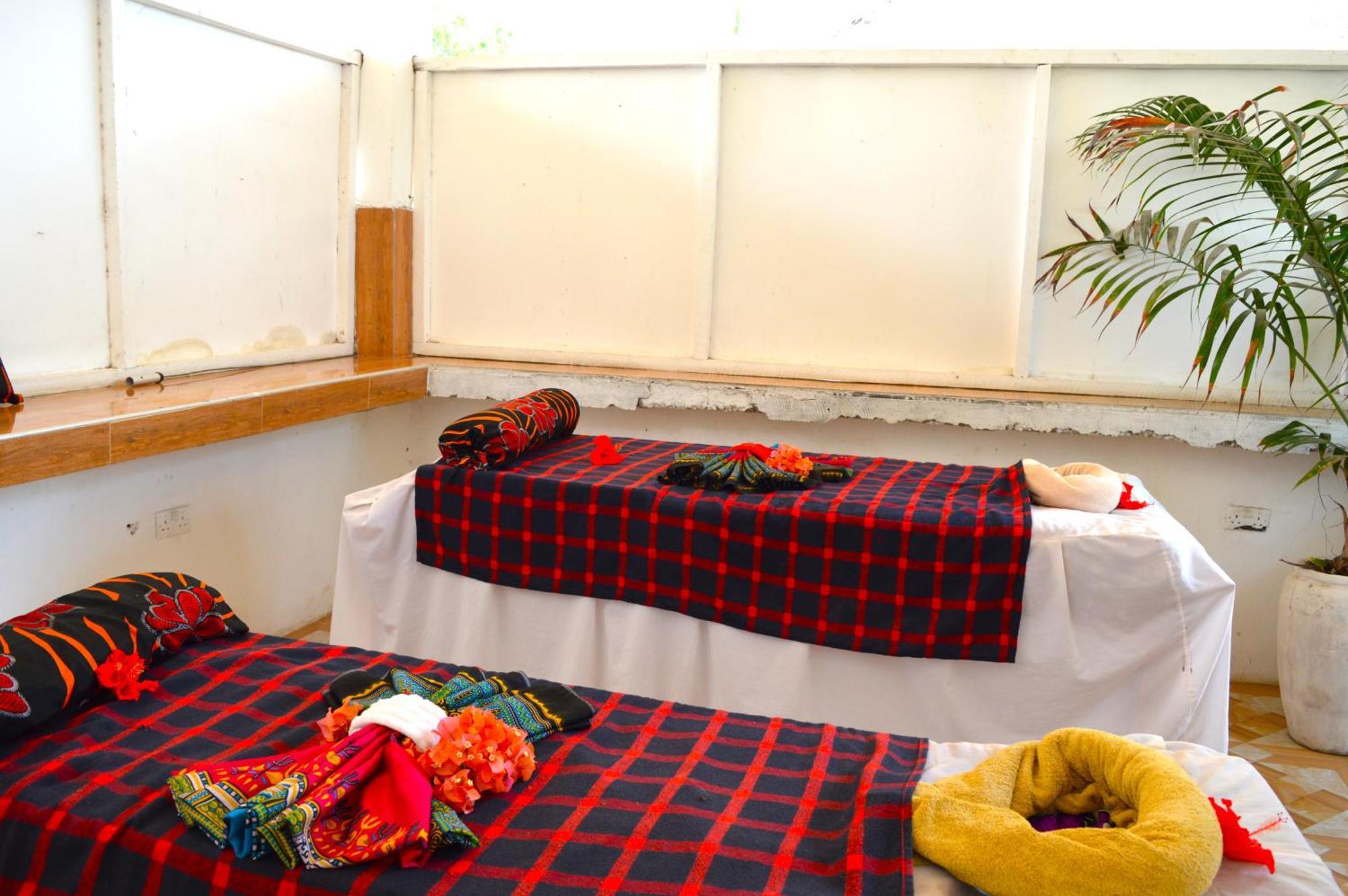 פאג'ה New Jambo Bungalows מראה חיצוני תמונה